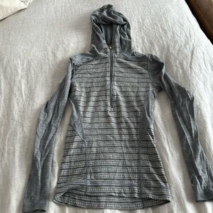 SMARTWOOL hooded merino wool 1/4 zip top size XS